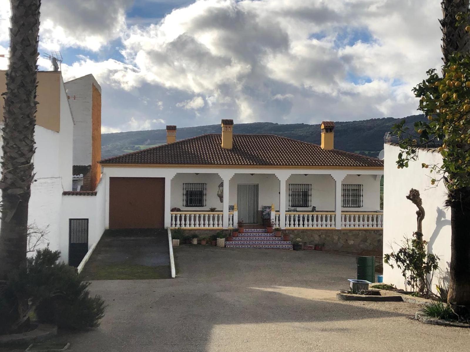 Casa El Prado Con Piscina Y Aparcamiento Villa Arriate Luaran gambar